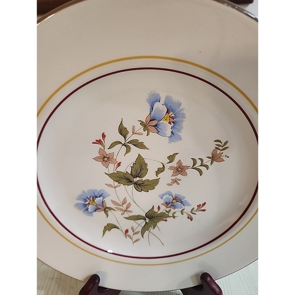 Vintage Royal China, Spring, Blue & Pink Floral, 10 Inch Dinner Plate - Picture 2 of 5